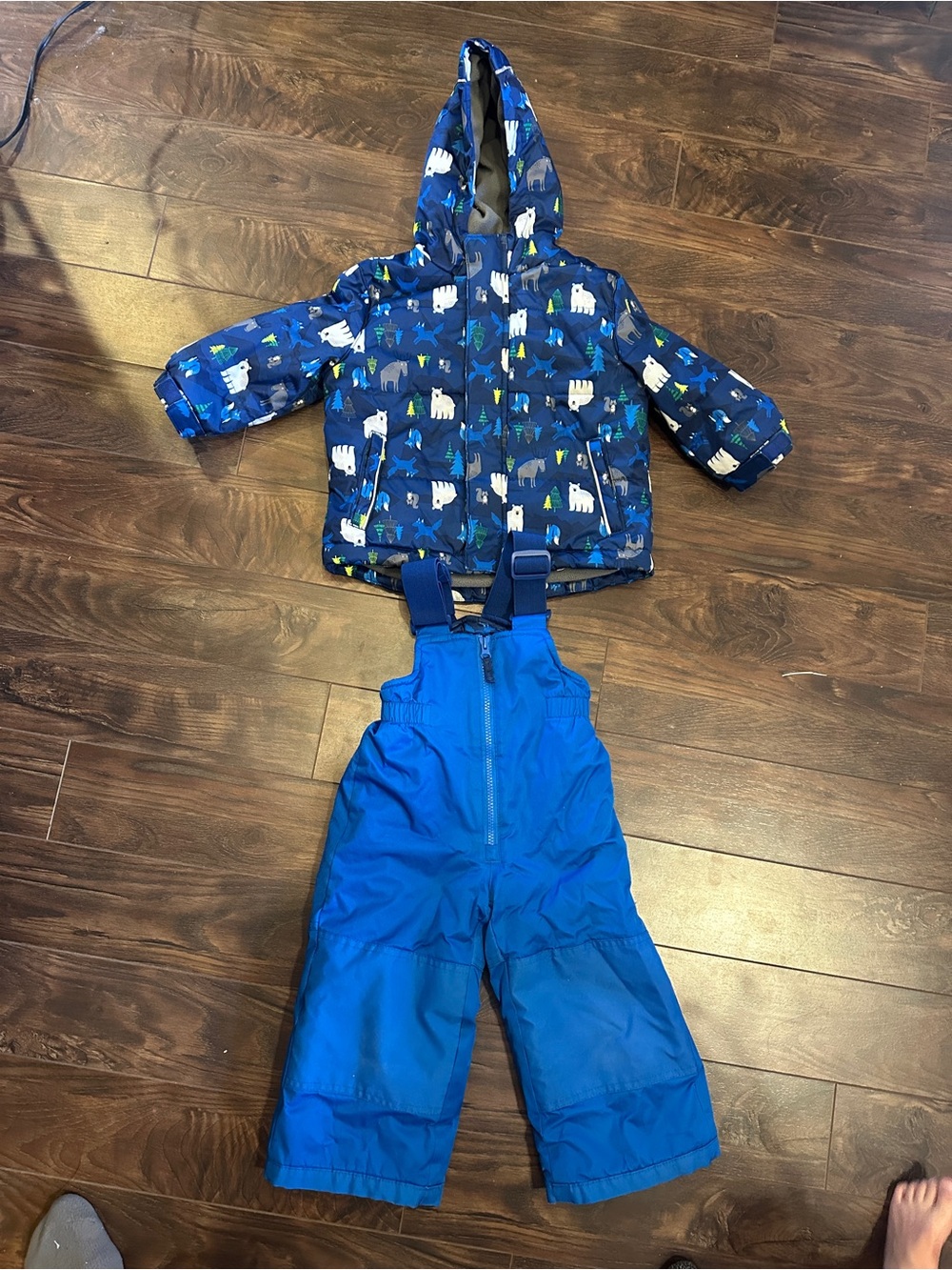 George Blue Polar Bear Print Hooded Puffer Jacket with Bright Blue Snow Bibs